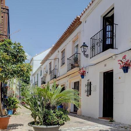 Unique Andalusian Townhouse Next To Beach Estepona Eksteriør billede